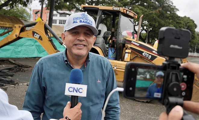 Complejo Público de Pádel ya está en obra en las Canchas Panamericanas