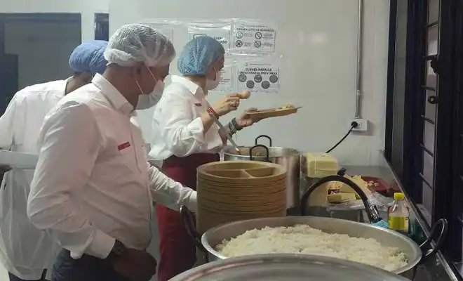 Con el regreso a clases 2026 se implementa en su totalidad el Programa de Alimentación Escolar (PAE)