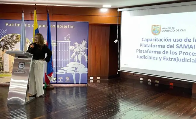Más de 50 abogados distritales se capacitan en gestión de riesgos digitales