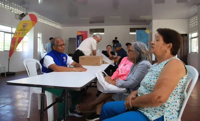 Tras 30 años de abandono, comunidad del barrio El Recuerdo celebró la transformación de su sede comunal