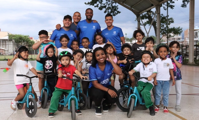 La diversión ‘rueda’ por Cali: el programa infantil que transforma las tardes en los barrios