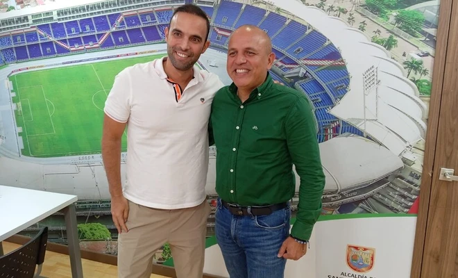 El extenista internacional Juan Sebastián Cabal destacó la construcción del Complejo Público de Pádel en Cali