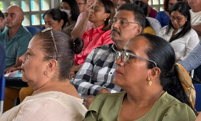 Cali blinda los recursos de la educación: rectores se capacitan para garantizar control total de los bienes públicos en los colegios