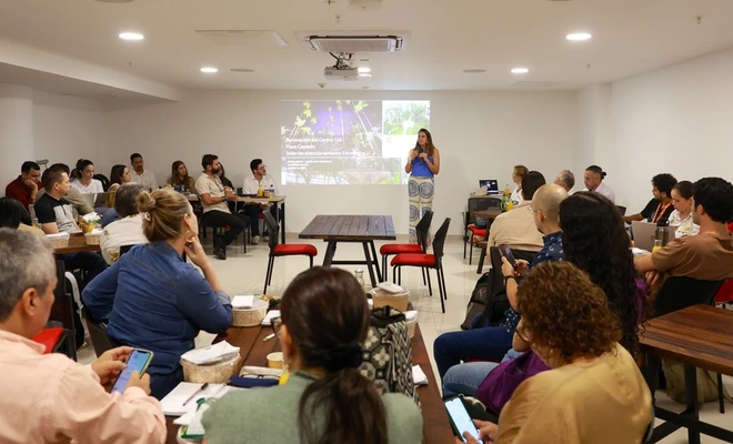 La EDRU presentó el esquema básico para la renovación de la Plaza de Cayzedo