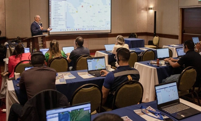 Cali fortalece su resiliencia: formación interinstitucional en tecnología avanzada para la gestión del riesgo