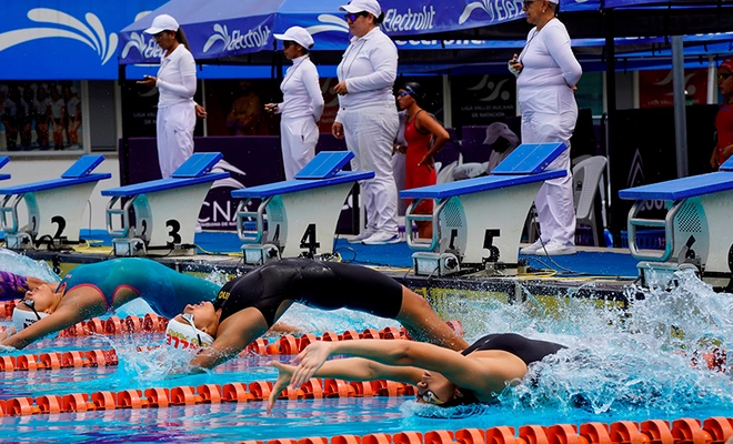 Inicia el ‘Nacional Interligas de Natación’ con talento de ‘Cali Élite’