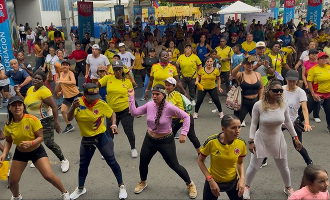 ‘Sentir contigo’: la Ciclovida celebra a madres y cuidadores desde la estación Torres de Comfandi