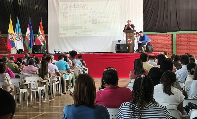 Secretaría de Educación de Cali capacitó masivamente a directivos y administrativos en control de ausentismo e incapacidades