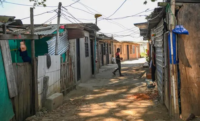 Alcaldía de Cali reitera cumplimiento de las obligaciones con la comunidad en Brisas de las Torres