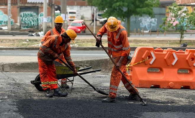 La Secretaría de Infraestructura ha duplicado su capacidad de respuesta para la recuperación vial de Cali