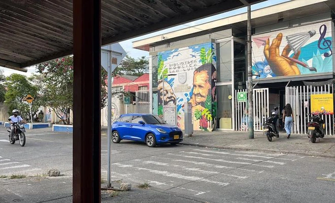 En Cali, las megabibliotecas escolares hoy son motivo de orgullo para la comunidad
