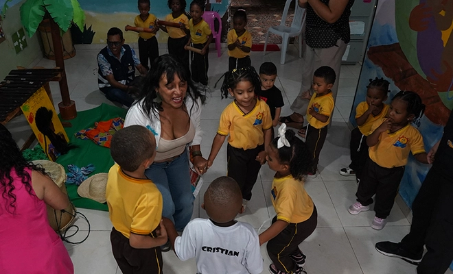 Con arte, juego y orgullo ancestral, la primera infancia de las Casas Palenque le cantó el cumpleaños a Cali