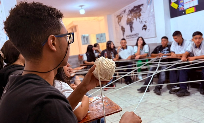Alcaldía de Cali brinda atención psicosocial a 88 niños, niñas y jóvenes de Terrón Colorado tras el reciente sismo