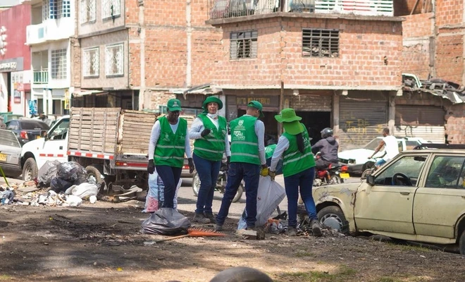 Alcaldía presentó plan de acción para embellecer el corredor de la avenida Ciudad de Cali, a la altura de la Comuna 15