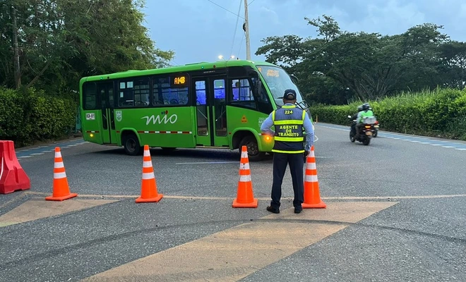 Cierre vial de la avenida Cañasgordas: el domingo 6 de septiembre, por trabajos de estructura en nuevo puente vehicular