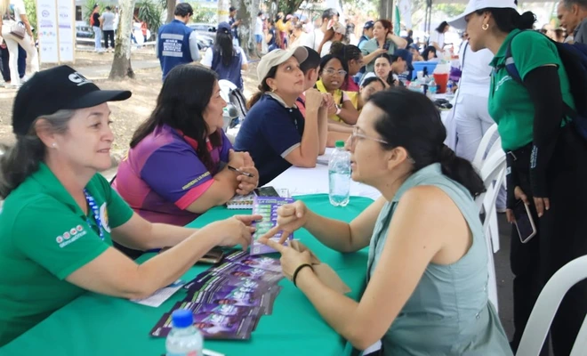 Feria de la Familia de La Flora volvió a reunir a la comunidad después del sismo, en un espacio lúdico y de acompañamiento institucional