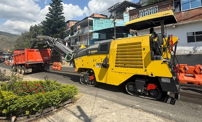 La vía al mar no se detiene: Alcaldía de Cali avanza día y noche en la recuperación de 3,6 kilómetros