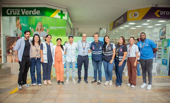 Salud pública se articula con centros comerciales de la ciudad para llevar escucha activa