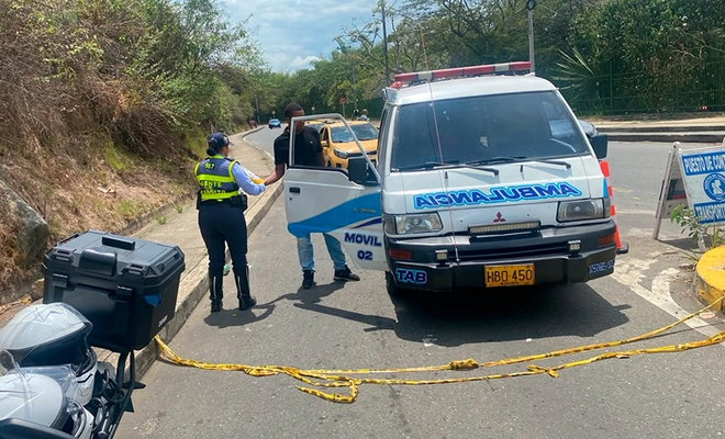 Ambulancia que era utilizada en paseo familiar fue inmovilizada por autoridades: el conductor registró estado de embriaguez