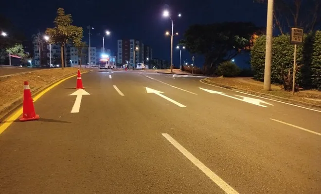 Movilidad mejora señalización vial en la carrera 99 con calle 50