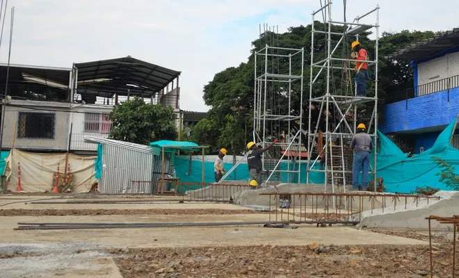 Construcción de la Clínica de Mama avanza en 48 %