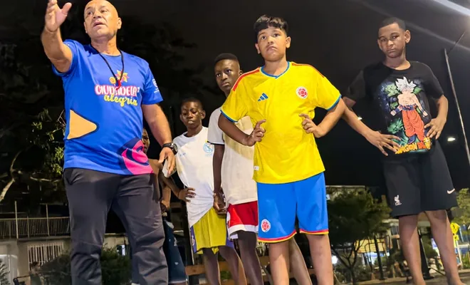 ‘Poblaciones y Etnias’ descubre los nuevos talentos del fútbol sala en el Bulevar de Oriente