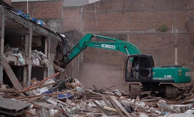 Alcaldía avanza en la recuperación de Ciudad Paraíso con demoliciones y oferta social