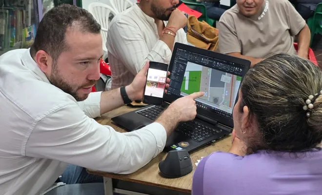 Comerciantes del barrio Obrero se suman a la apuesta por un espacio público organizado
