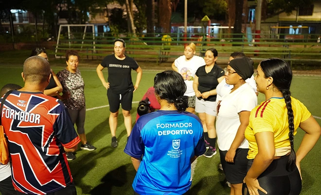 ‘Poblaciones y Etnias’ se fue al barrio 7 de agosto para seguir abriendo espacios de inclusión