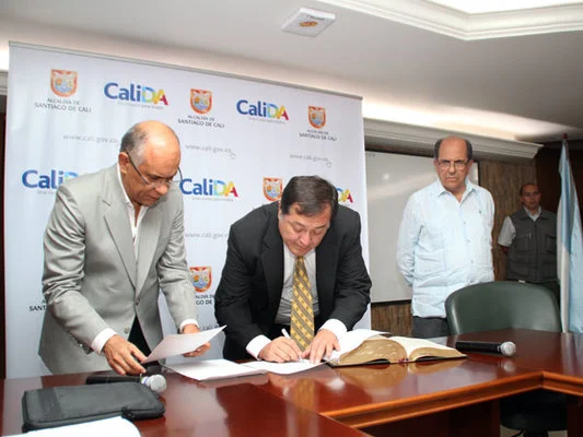 Asumió Alcalde (e) de Cali; se posesionaron Gerente de Emcali y Director de Planeación