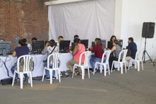 Alcaldía de Cali ofrece programas de formación dirigida a jóvenes habitantes de comuna TIO