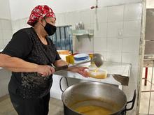 A 250 personas beneficia un comedor en el barrio República de Israel