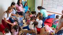 300 kits con material pedagógico recibieron ocho Unidades de Transformación Social