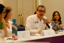 El Secretario de la SDE Jarrison Martinez (E), exponiendo la importante que a sido la Comisión Fílmica 2023 en la economía local 
