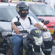 Motociclistas que no porten correctamente el casco serán multados