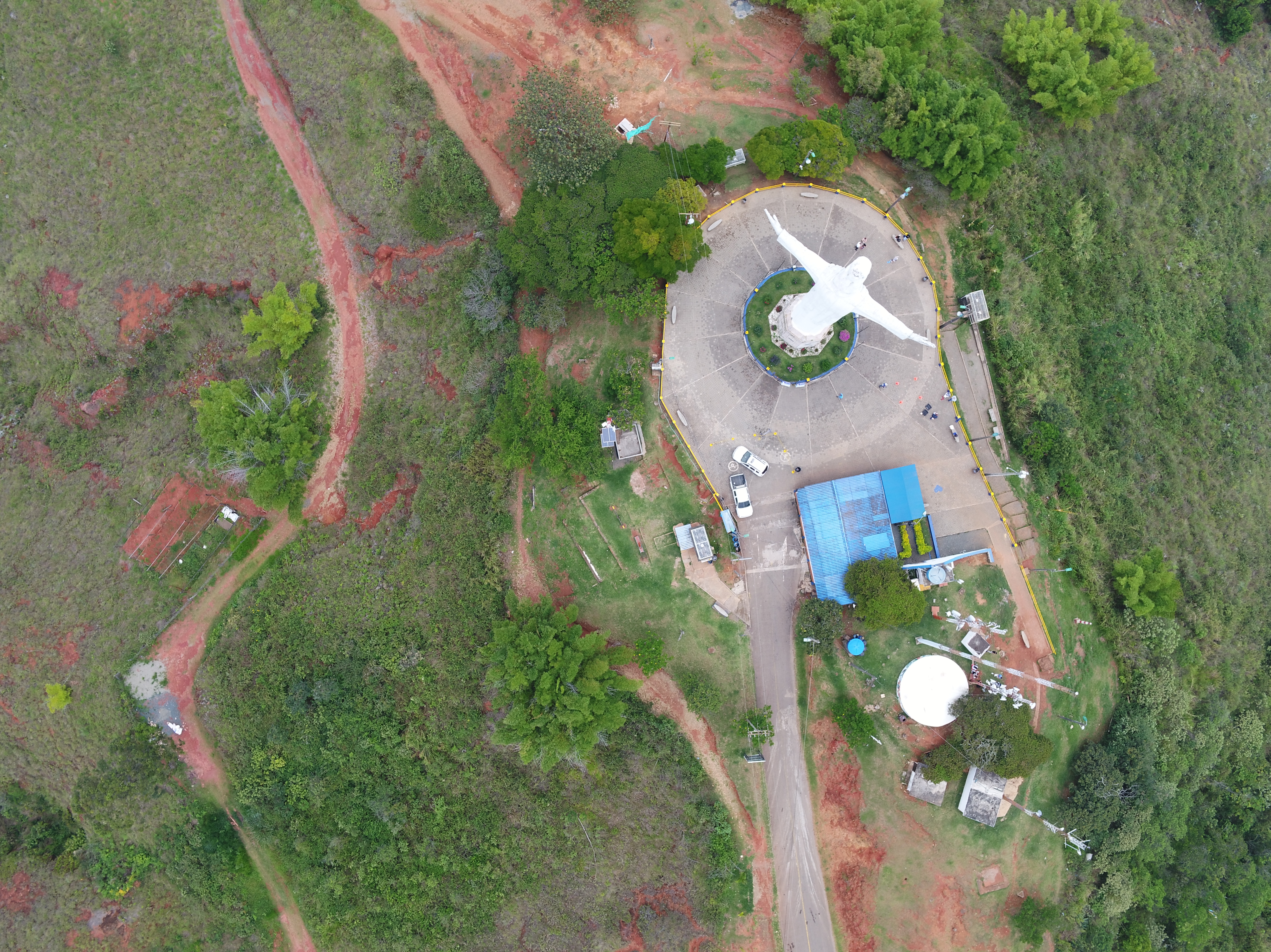 Imagen aérea del cerro de Cristo Rey.