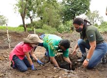 Con restauración ambiental en La Viga, Dagma conmemora el Día Mundial contra el Cambio Climático