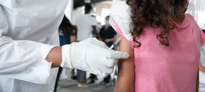 Durante 15 días ‘Cali se toma los colegios’ con jornadas de vacunación