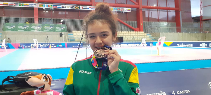 Bolivia recibe homenaje del Dagma por su primera medalla en los  I Juegos Panamericanos Junior