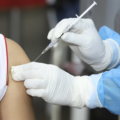 Padres de familia deben llevar a vacunar a sus hijos contra la covid -19