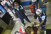 Atención en salud a viajeros atrapados en la Terminal de Transporte por cuenta del paro 