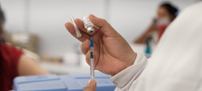 98% del talento humano en salud de Cali ya recibió primera dosis de vacuna contra el covid-19